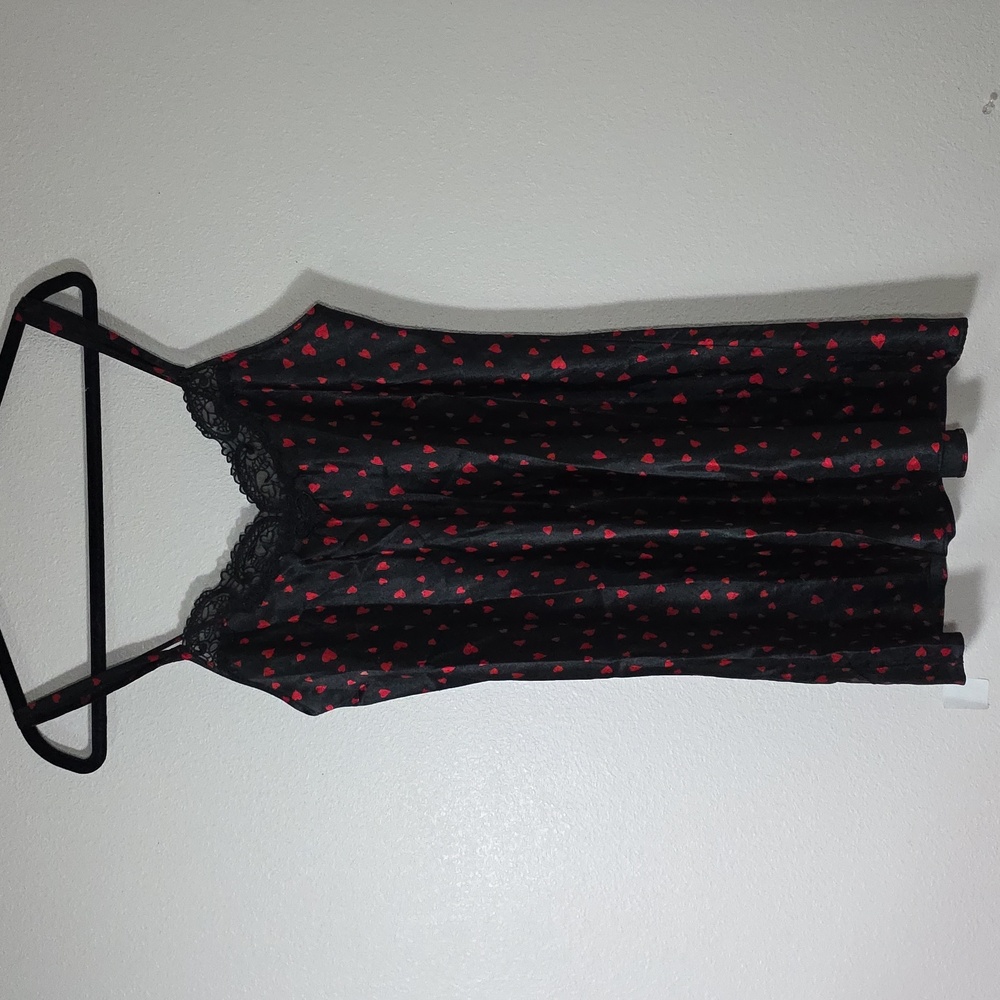 Morgan Taylor Black and Red Heart Nightgown S Romantic Valentine's Day